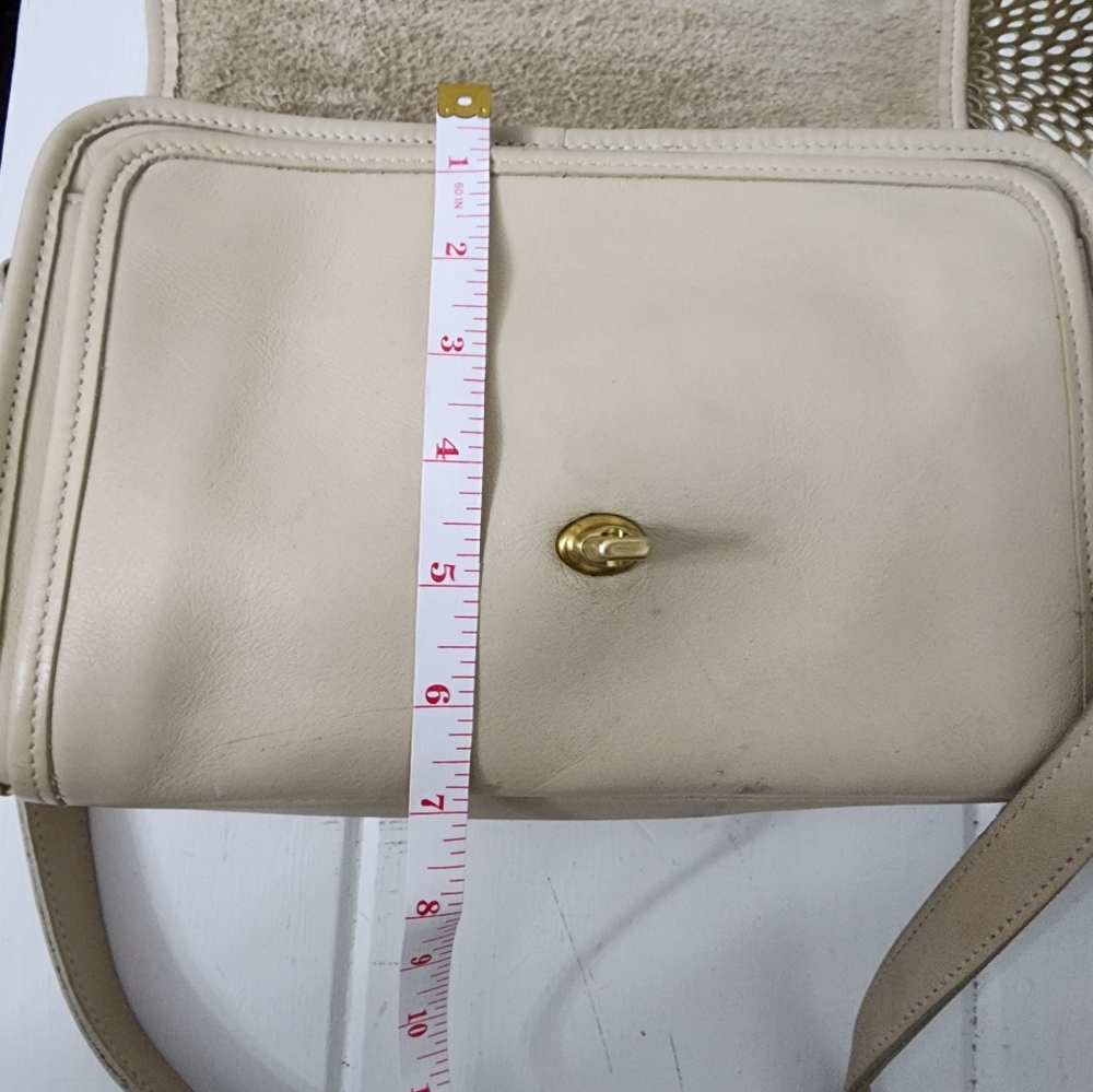 Vintage Coach Ridgefield Flap - Picture 12 of 15